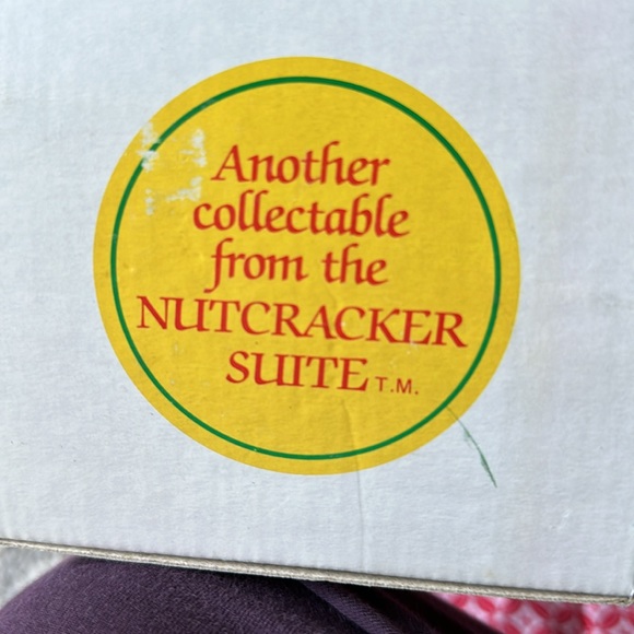 3 Wooden Christmas Nutcrackers - Picture 5 of 7